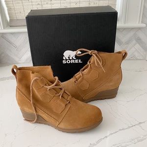 Sorel Women's Evie Wedge Lace Bootie